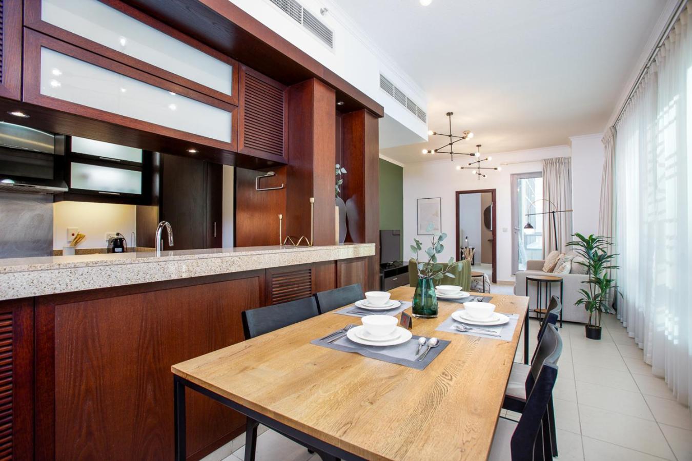 Near Mall - 1br In The 8,downtown - Allsopp & Allsopp Apartment Dubai